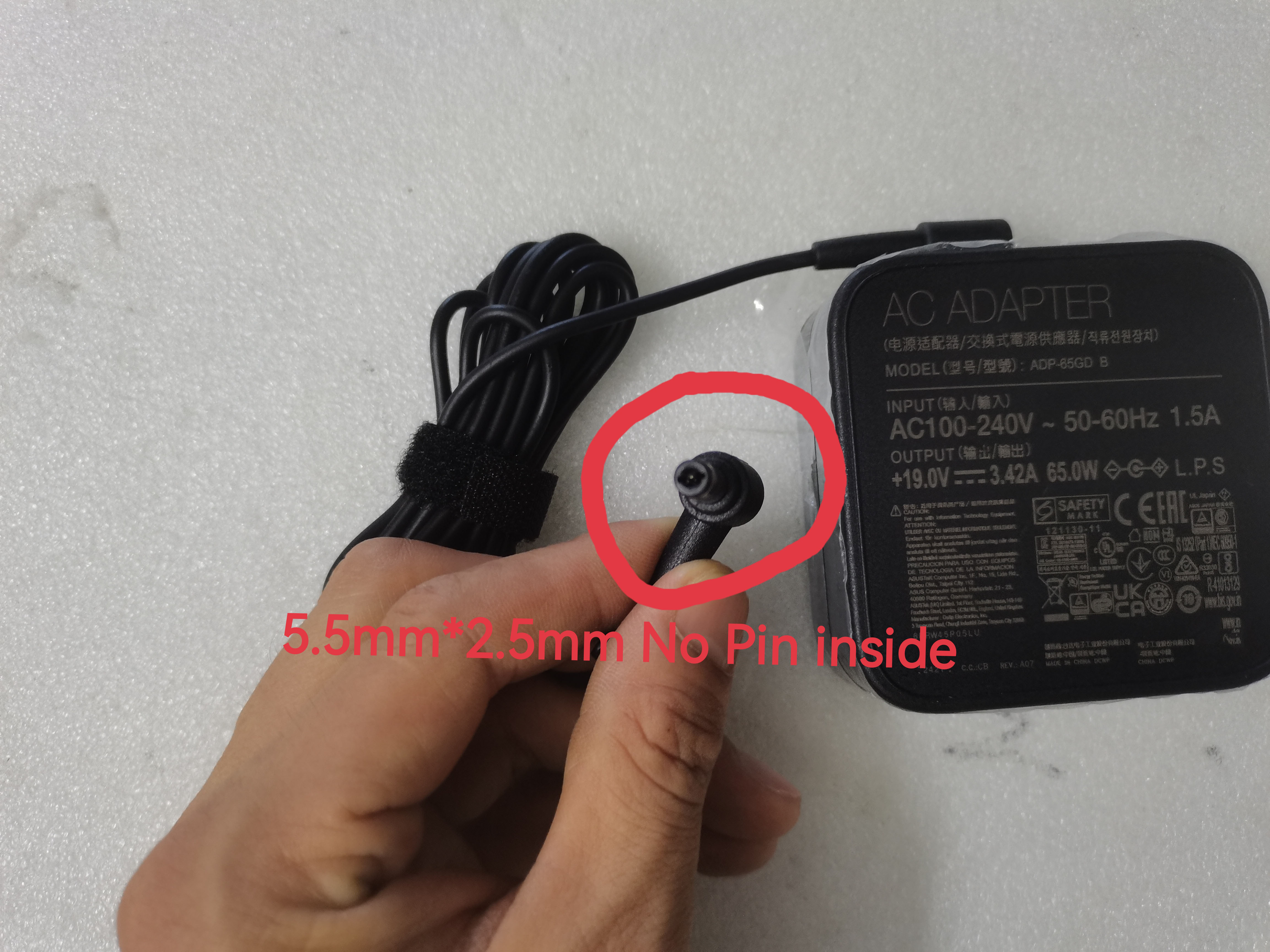 Pc Gaming Uk - OEM 19.0V 3.42A ADP-65GD B for