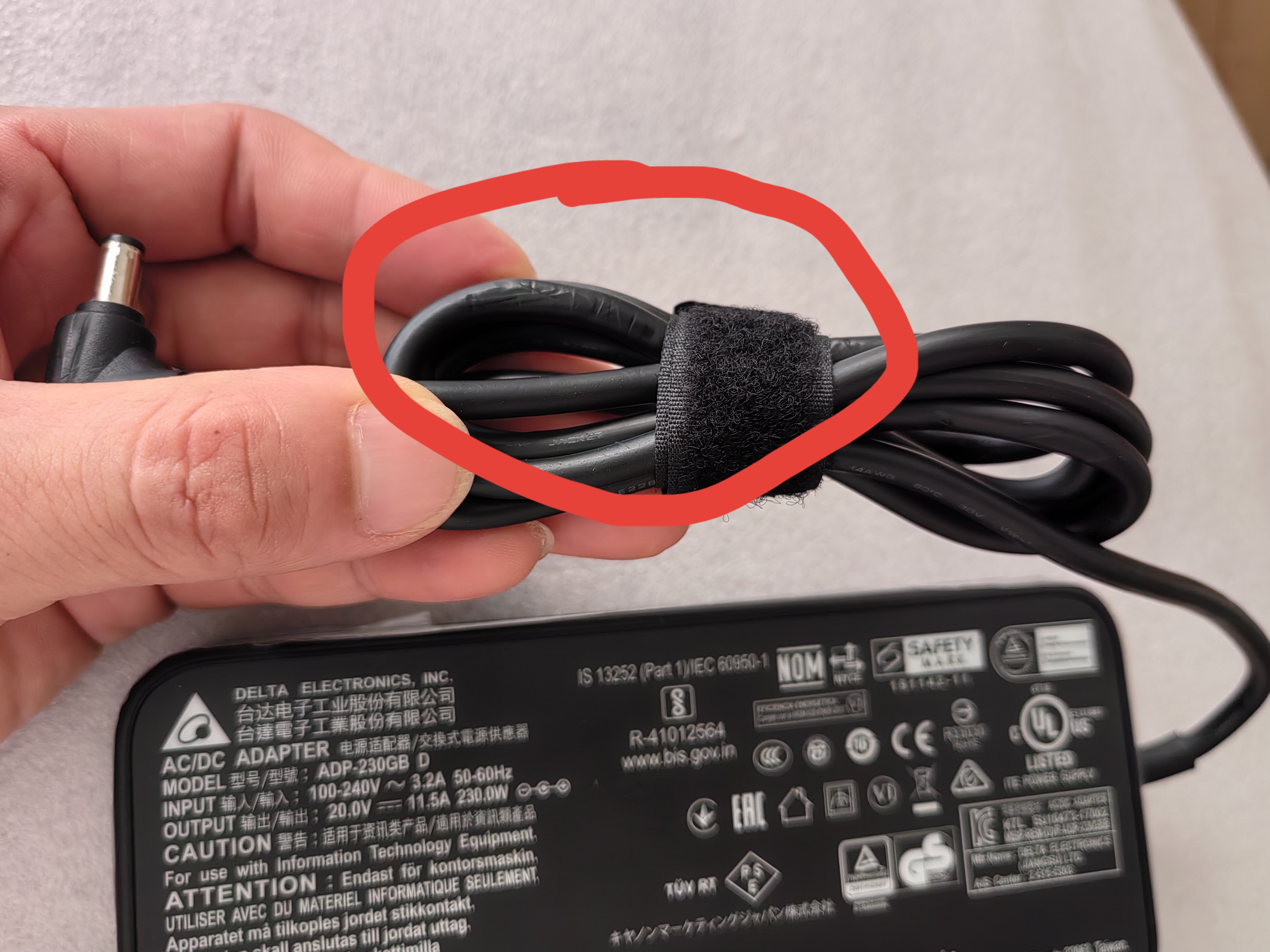 OEM Slim Delta 20V 11.5A 230W  - Pc Gaming Uk review and price