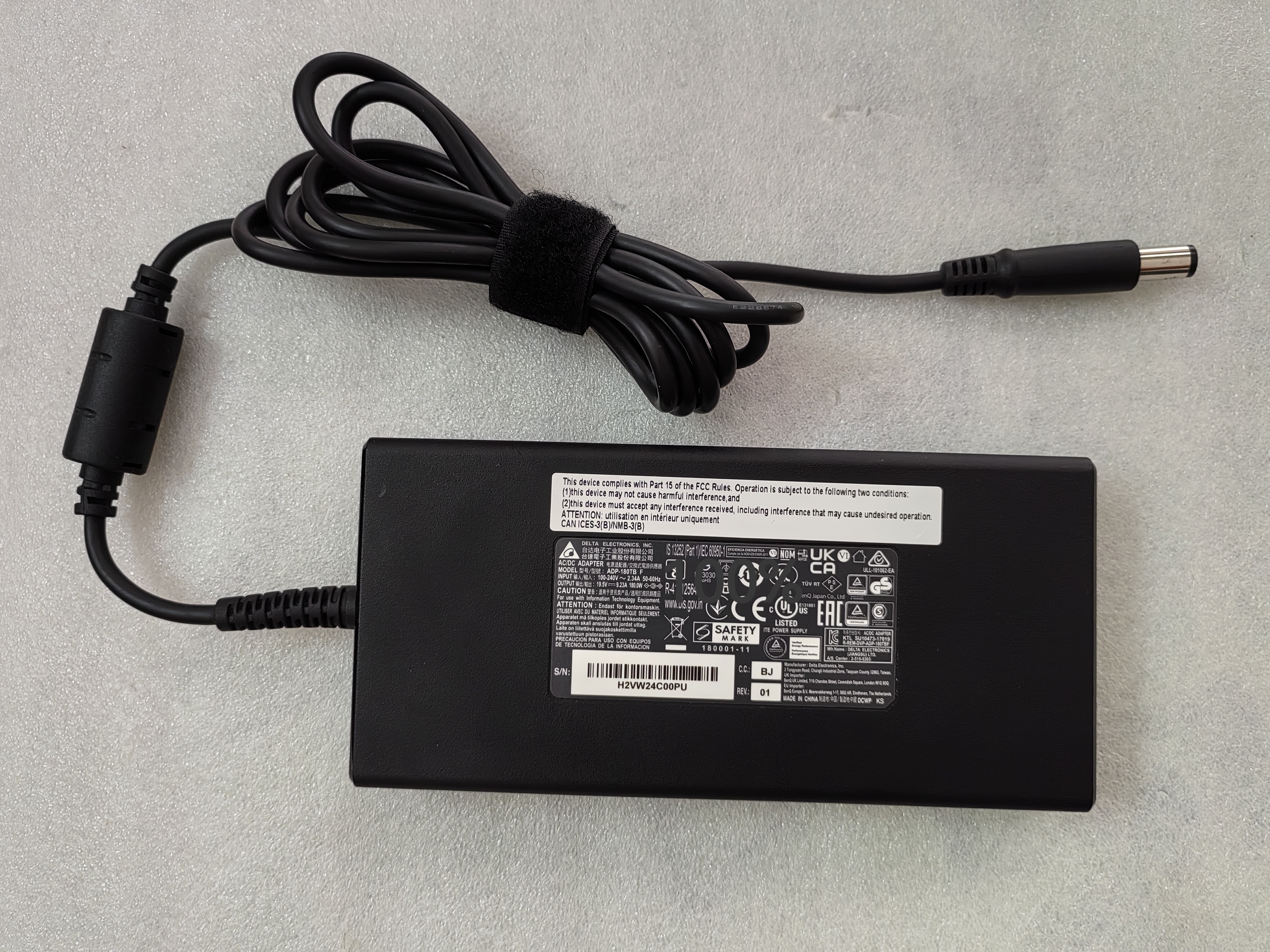 OEM Slim Delta 19.5V 9.23A ADP - Pc Gaming Uk review and price